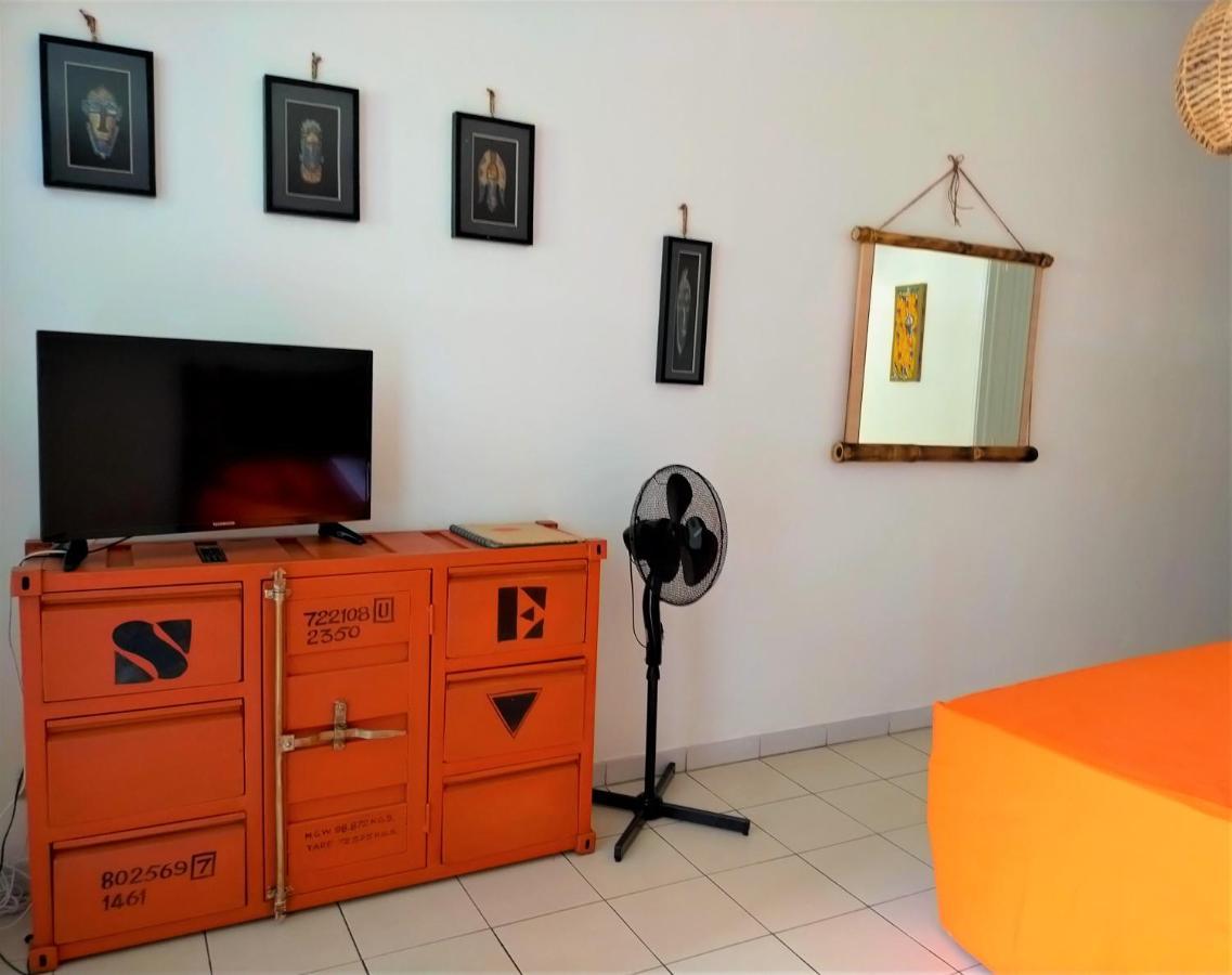 Appartement Rosbambou Les Pieds Dans L Eau Le Diamant Exterior photo